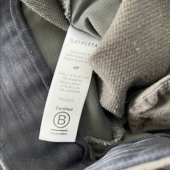 Athleta Wander Stash Skinny Pant Olive Green Size 4P - Picture 4 of 5